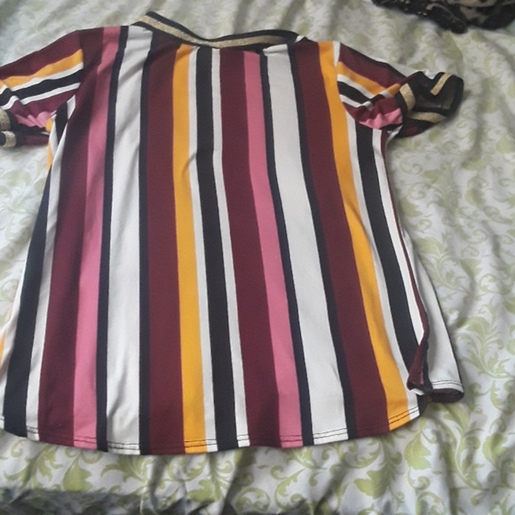 A fun but unique item that will make you stand out - Picture 2 of 3